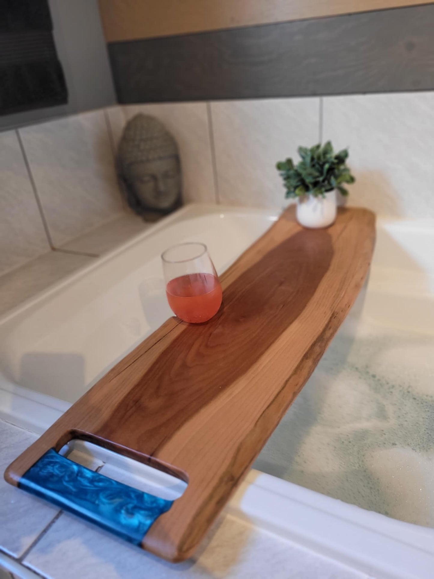 Plateau de bain en cerisier et epoxy